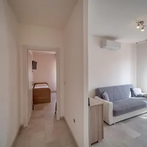 https://seaweed-house.in-sardinia.net