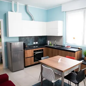 https://casa-fulvia.it-lombardy.com